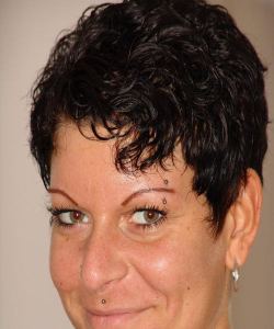 <p class='ppt-number'> 09005 66 55 50 208</p><p class='ppt-pricing-de'>1,99 Euro/Min. im dt. Festnetz - Mobilnetz ggf. abweichend</p>