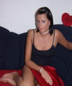 <p class='ppt-number'> 221 779 + PIN 073</p><p class='ppt-pricing-de'>1,99 Euro/Min.</p>