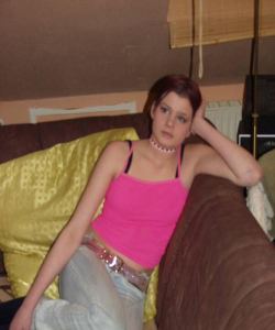 <p class='ppt-number'> 221 779 + PIN 073</p><p class='ppt-pricing-de'>1,99 Euro/Min.</p>